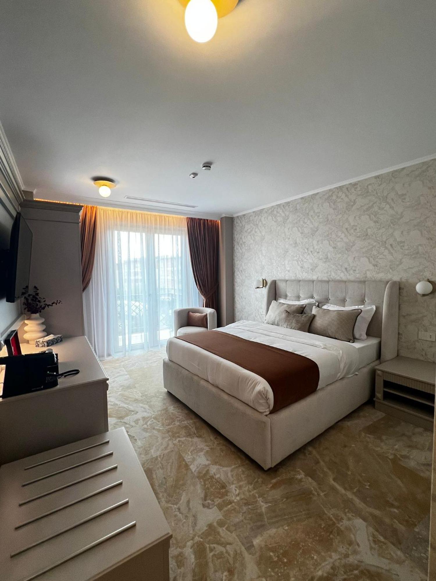Boutique Hotel Bals 外观 照片