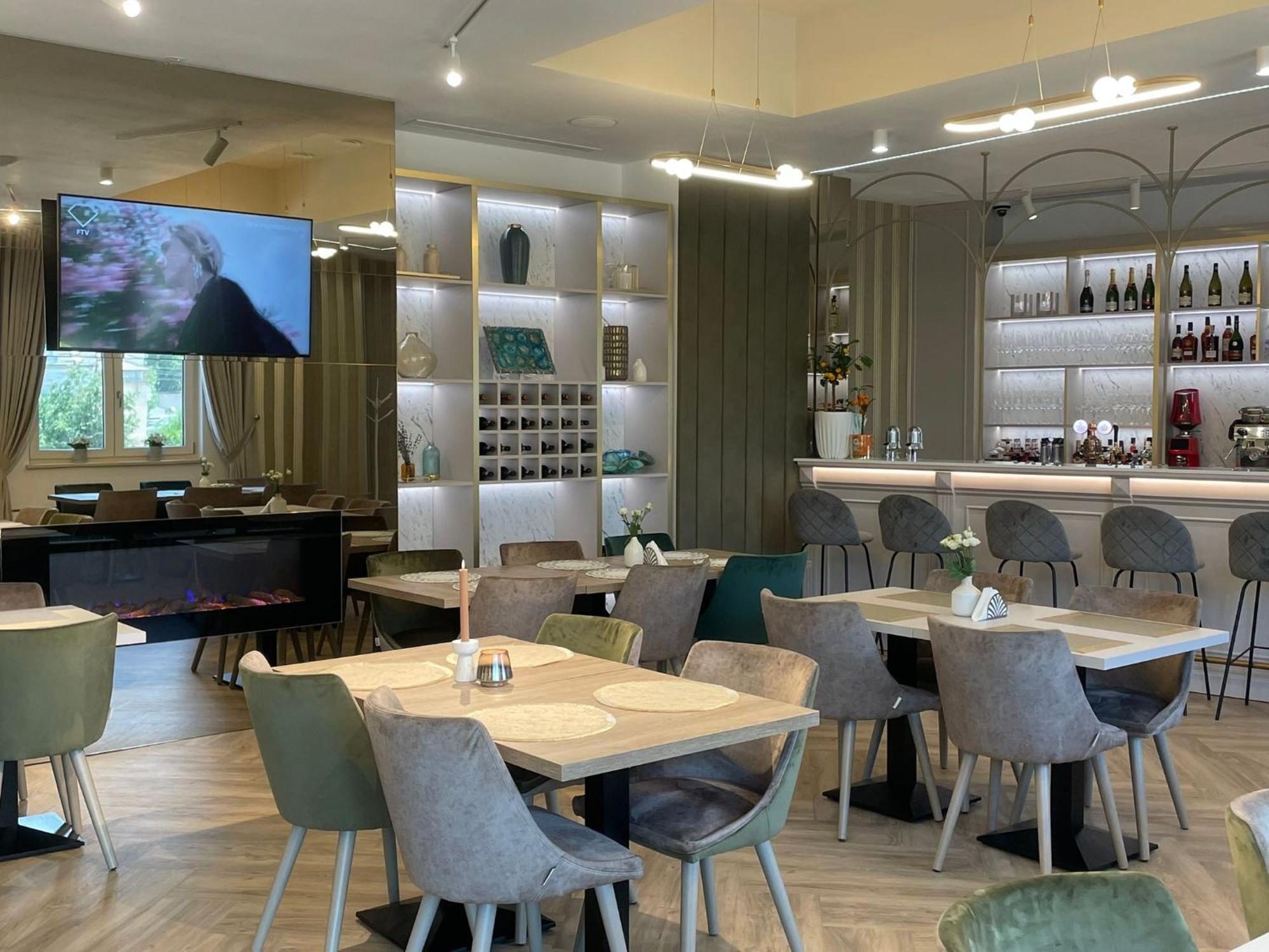 Boutique Hotel Bals 外观 照片