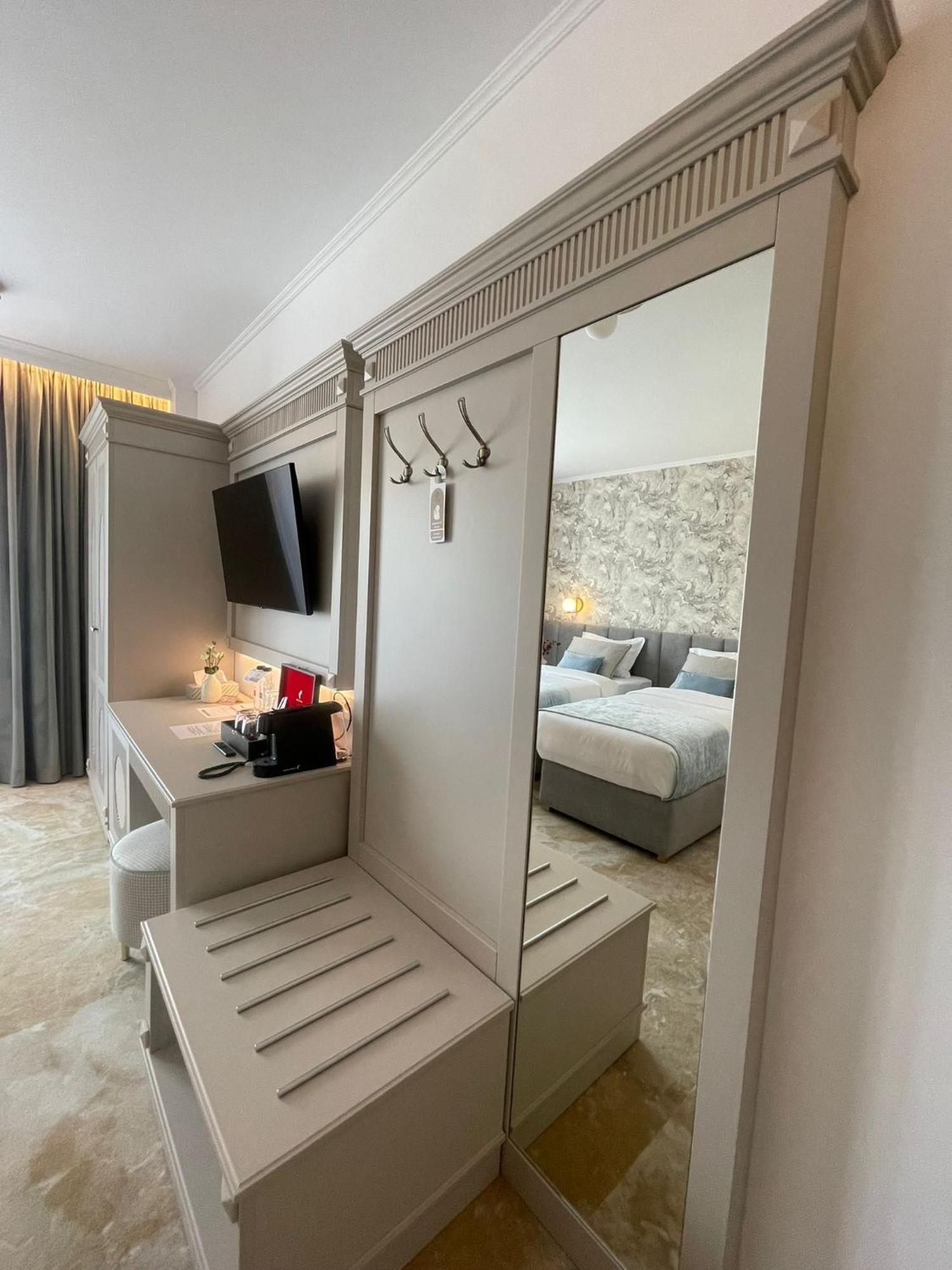 Boutique Hotel Bals 外观 照片